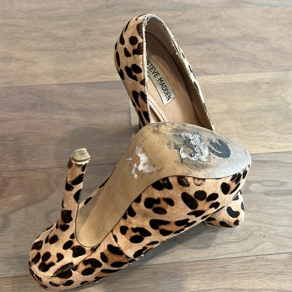 Steve Madden - Dejavu Cheetah Leopard Print Pony Hair Heels Size 6.5 - Picture 7 of 8